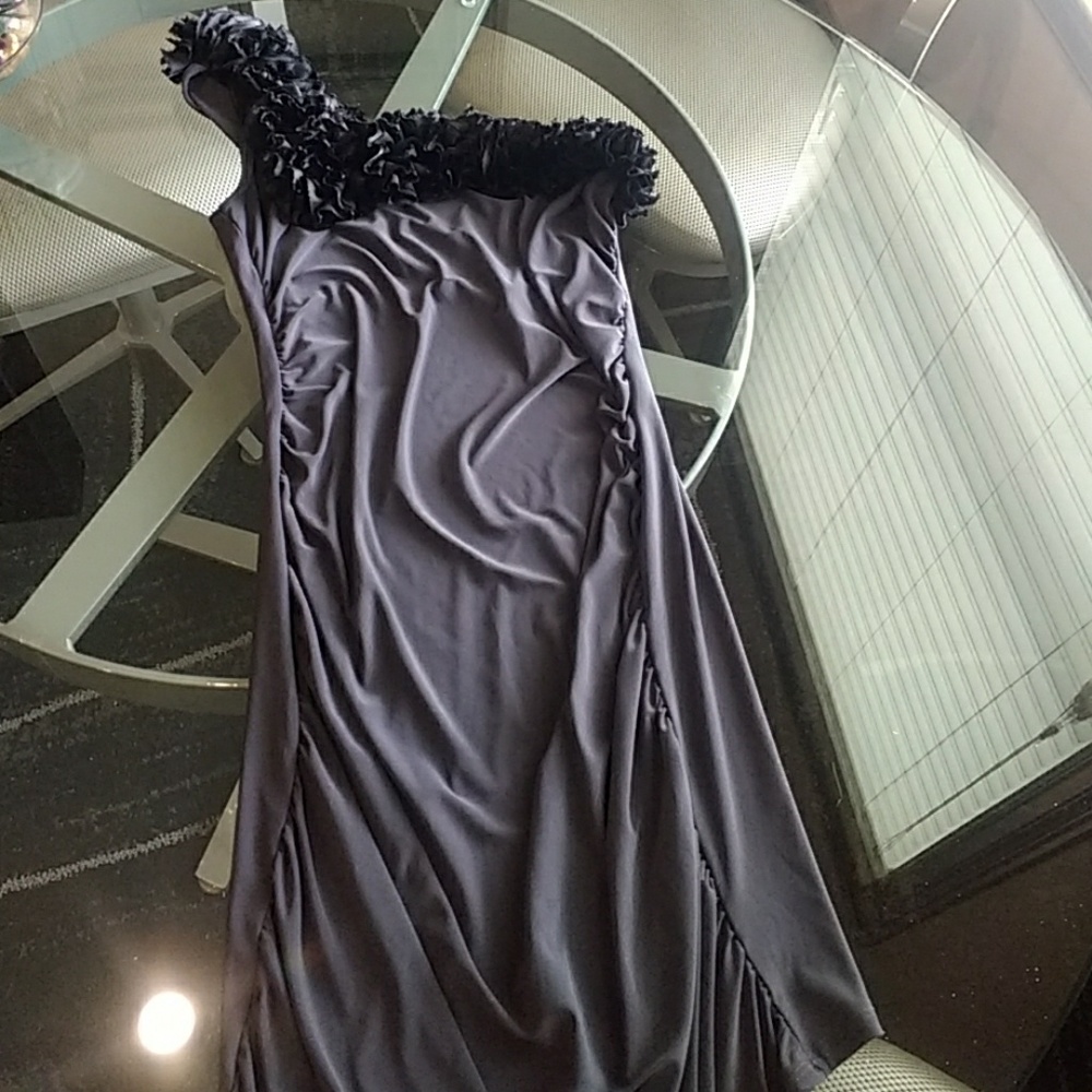 Black off the shoulder tight dress